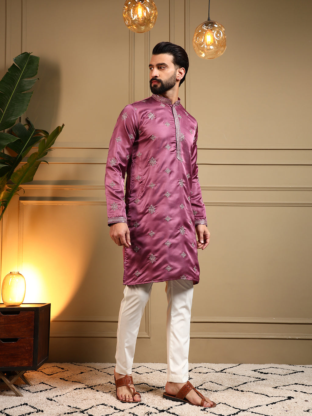 Royal Mauve Embroidered Men's Festive Kurta - Pink